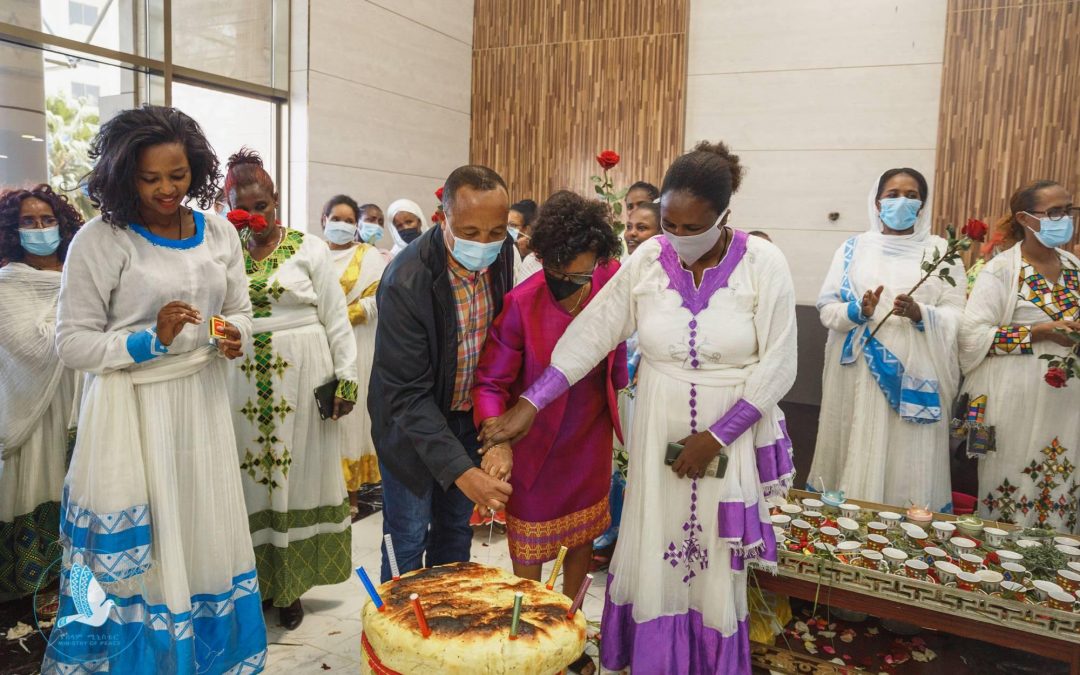 BUILD A COMMUNITY THAT RESPECTS WOMEN’S RIGHTS