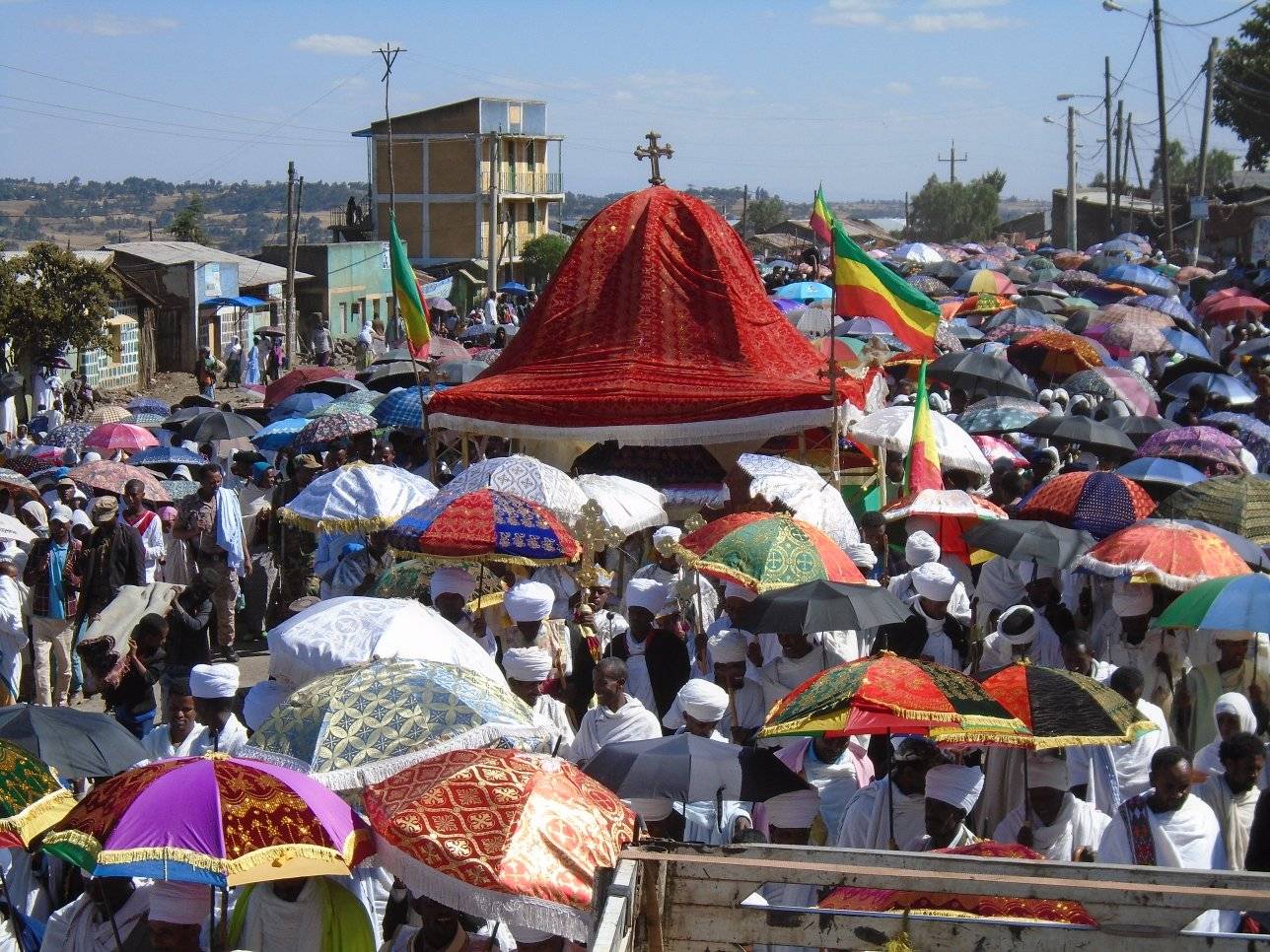 Kana Zegelila holiday