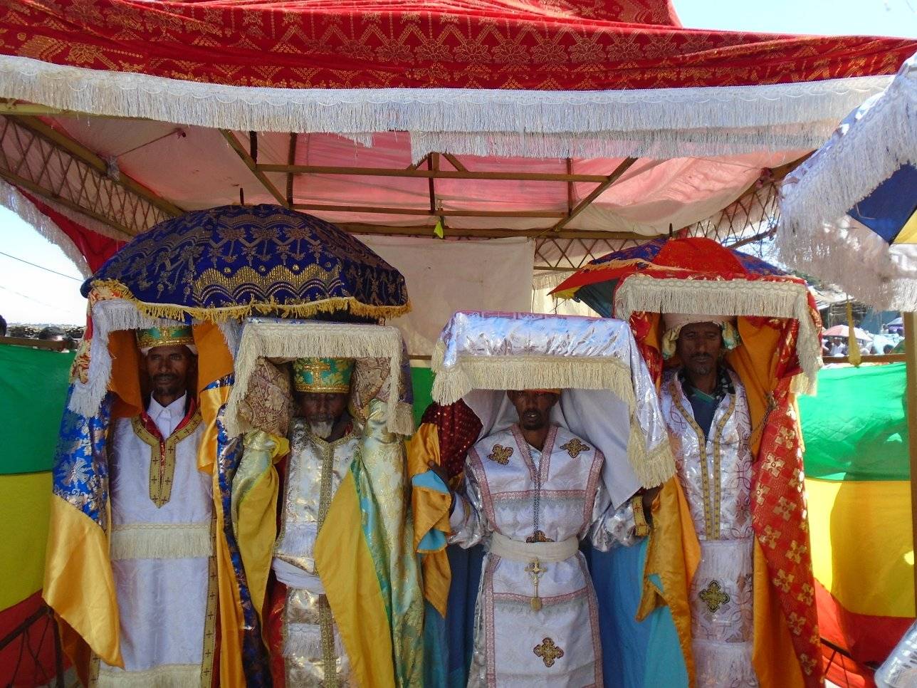 Kana Zegelila holiday