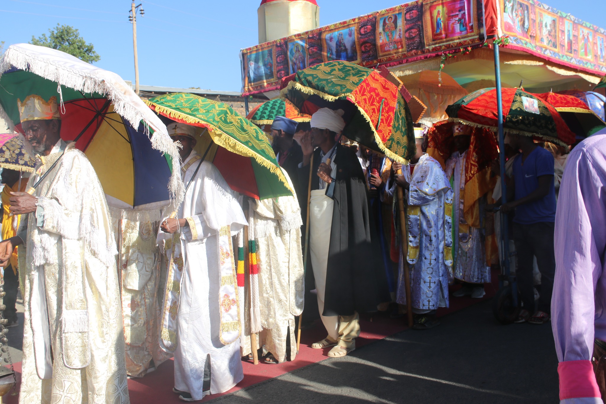 Kana Zegelila holiday