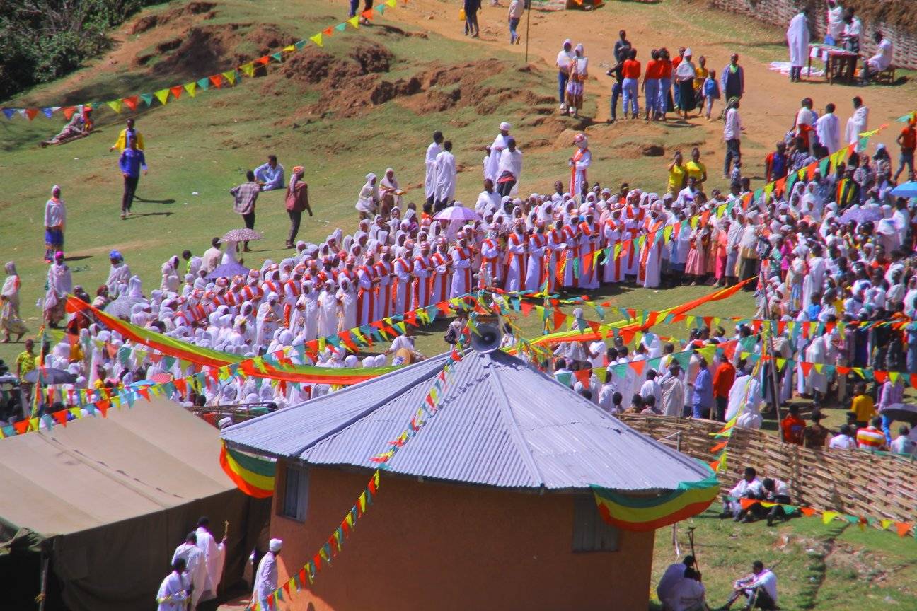 Kana Zegelila holiday