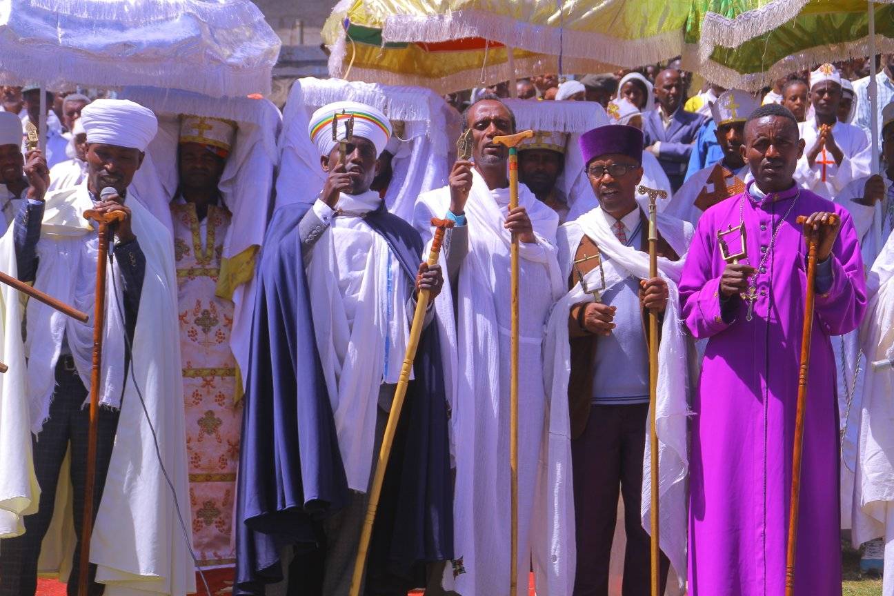 Kana Zegelila holiday