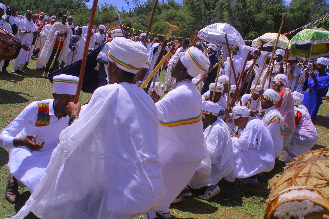 Kana Zegelila holiday