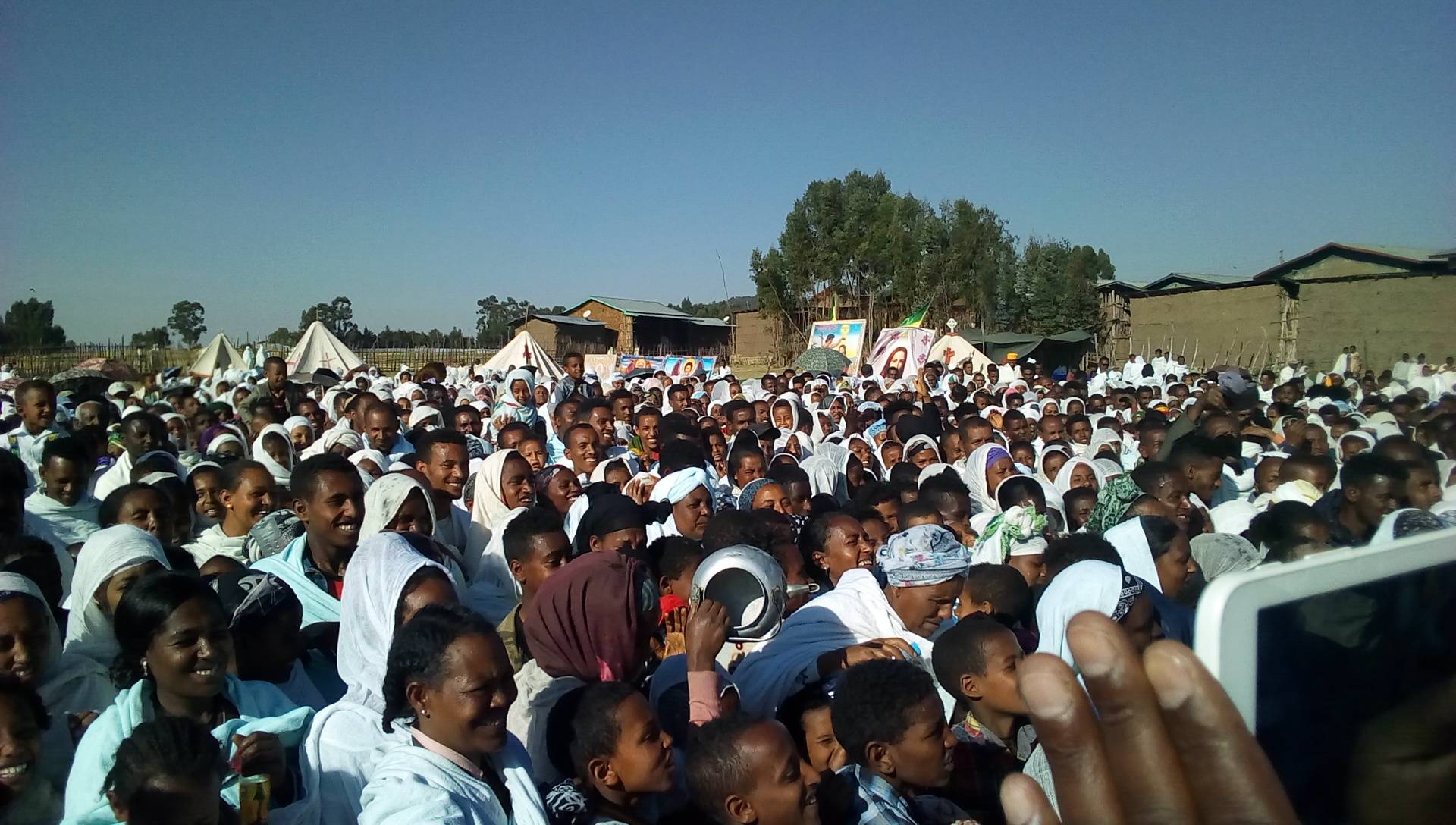 Kana Zegelila holiday