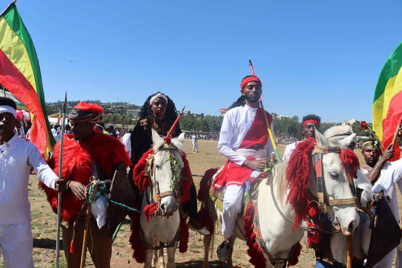 king and queen Amiko