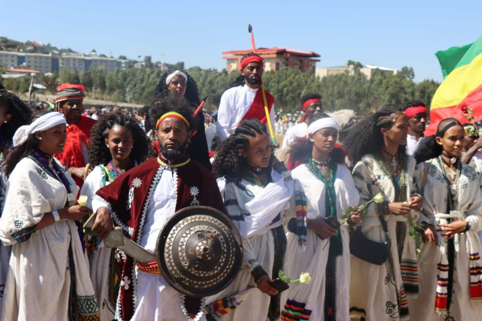 king and queen Amiko